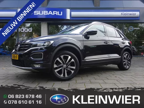 Volkswagen T-Roc 1.5 TSI 150pk 7-DSG Style Business | Trekhaak | All Season Banden | Dealer onderhouden